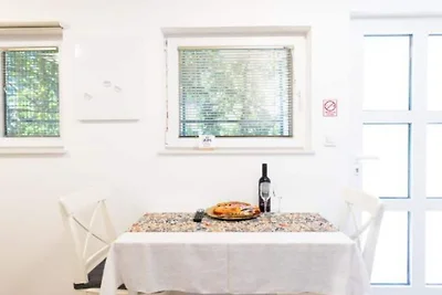 Marghareta Nest - TOP Location - Room