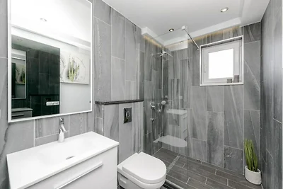 Apartment LaVilla - Two Bedroom Apartment wit...