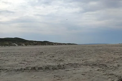 Odosobniona ucieczka na plazy w Rodhus-By...
