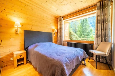 Wohnung im Confins-Tal mit Terrasse