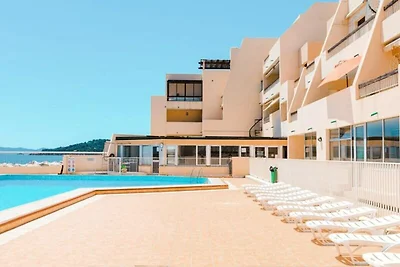 Wohnung in La Faviere mit Meerblick-Pool