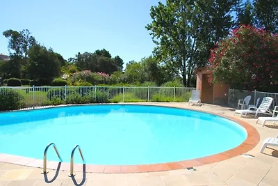 Wohnung in Pinarellu mit Strand und Pool