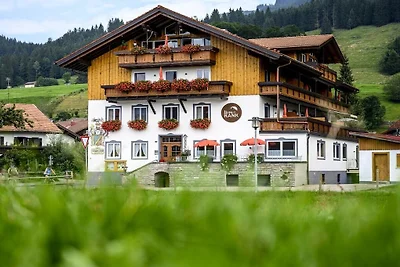 Bergwald: Haus am Rank