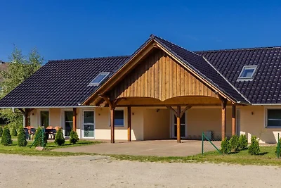 Ferienhaus in Bannemin mit Schwimmbecken