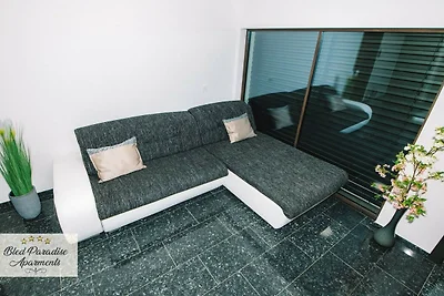 Bled Prestigious and Stylish Apartments - Cla...
