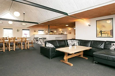 14 Personen Ferienhaus in Løgstør-By Traum