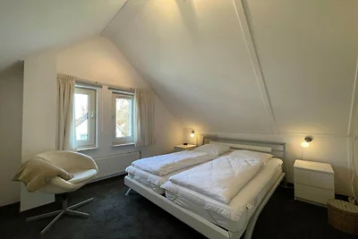 Chalet in Friesland nahe großen Seen