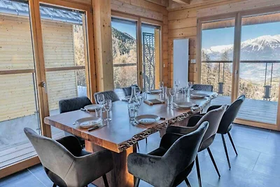 Chalet in Les Orres met toegang tot skilift