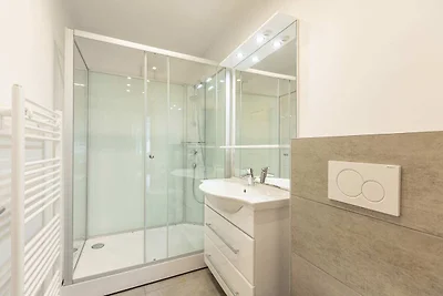 Appartamento moderno con balcone