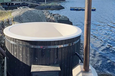 6 Personen Ferienhaus in FOLDRØYHAMN
