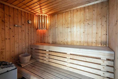 Moderne kretische Familienvilla mit Pool