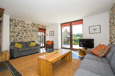 Schönes Ferienhaus mit Kamin in Tavistock