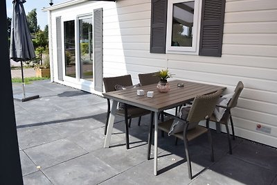 Chalet mit Terrasse in der Nähe der Veluwe