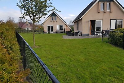 Schönes Ferienhaus mit Sauna und Whirlpool in...