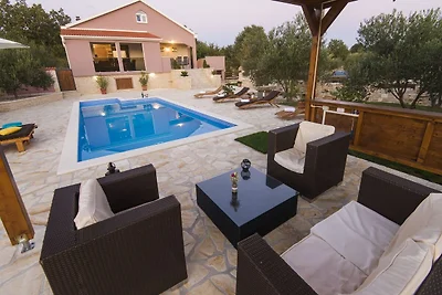 Fraaie vakantiewoning in Dalmatië met...