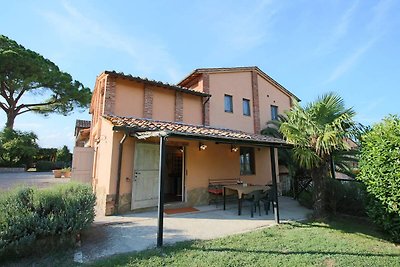 Casa colonica con piscina e terrazza