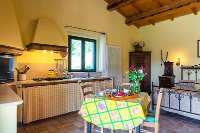 Ferienhaus in Cagli mit gemeinsamem Pool