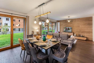 Silver Lodge Residence - B