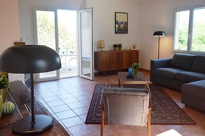 Spaziosa villa con piscina a Joyeuse
