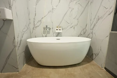 Moderne, gemütliche Suite |WLAN und Parkplatz