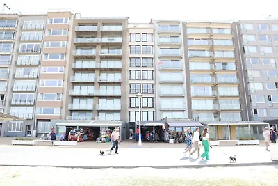 Wohnung in Nieuwpoort mit Meerblick