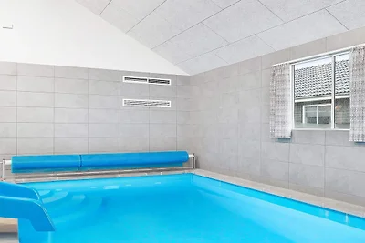 Maison de vacances pour 24 a Hasselberg