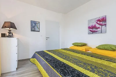 Apartments Paola - Two Bedroom Apartment with...