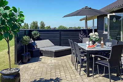 8 persoons vakantie huis in Væggerløse-By...