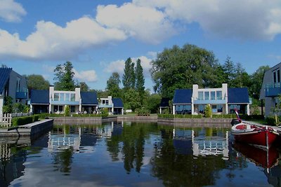 Gemütliche Villa mit Kamin an Loosdrechtse...