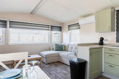 Mobilheim mit Garten und Terrasse (4+2)