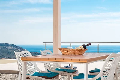 Villa in Kalythies mit Meeresstrand
