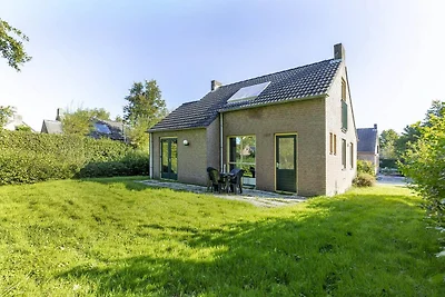 Wald-Bungalow für 4 Personen in Ewijk