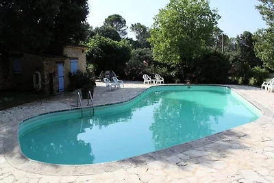 Häuser & Villen für 6 Personen