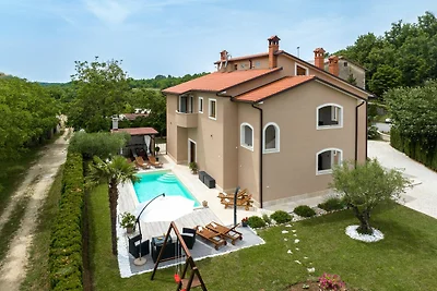 Herrliche Villa in Vižinada mit Whirlpool