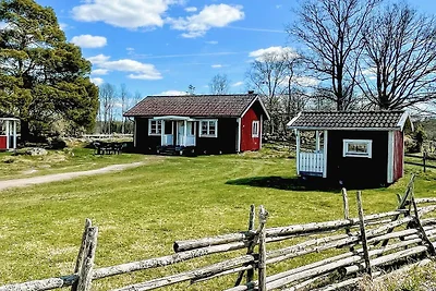 4 osob apartament w Mörlunda