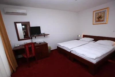 Hotel Orion - Triple Room with Mountain View