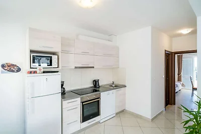 Villa Samba - Two-Bedroom Apartment with Terr...