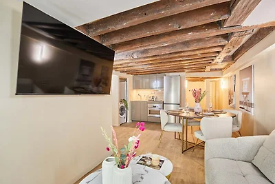 Charmant gerenoveerd appartement in het centr...