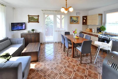 Gemütliches Ferienhaus mit schönem Garten, Wi...