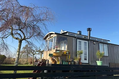 Schönes kleines Haus mit Blick auf die Mühle