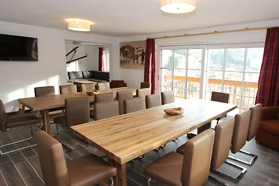 Chalet in Saalbach-Hinterglemm mit Sauna