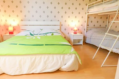 Schönes Ferienhaus in Argeliers mit...
