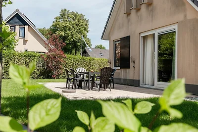 Spaziosa casa vicino ai laghi della Frisia