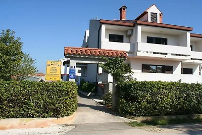 Apartment Ferienwohnung A6 Villa Falcon in de...