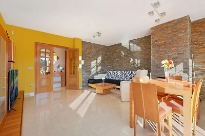 Schöne Villa mit Pool in Vidreres