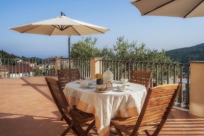 Casa de vacaciones de buen gusto en Vibonati ...