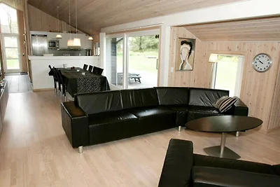 10 Personen Ferienhaus in Aakirkeby