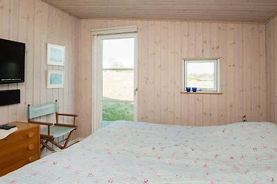 Ruhige Strandhutte in Rindby-By Traum