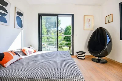 Villa Notre-Dame Piscine Parkplatz 4...