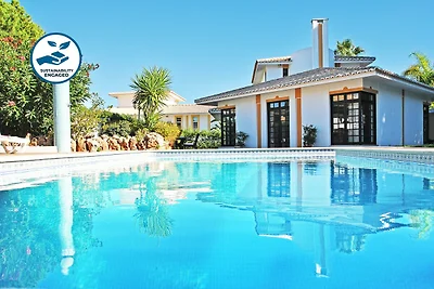 Villa ad Almancil con piscina privata